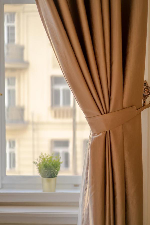 Exclusive Apartment With A View Of Prague Castle And Vltava River Exterior foto