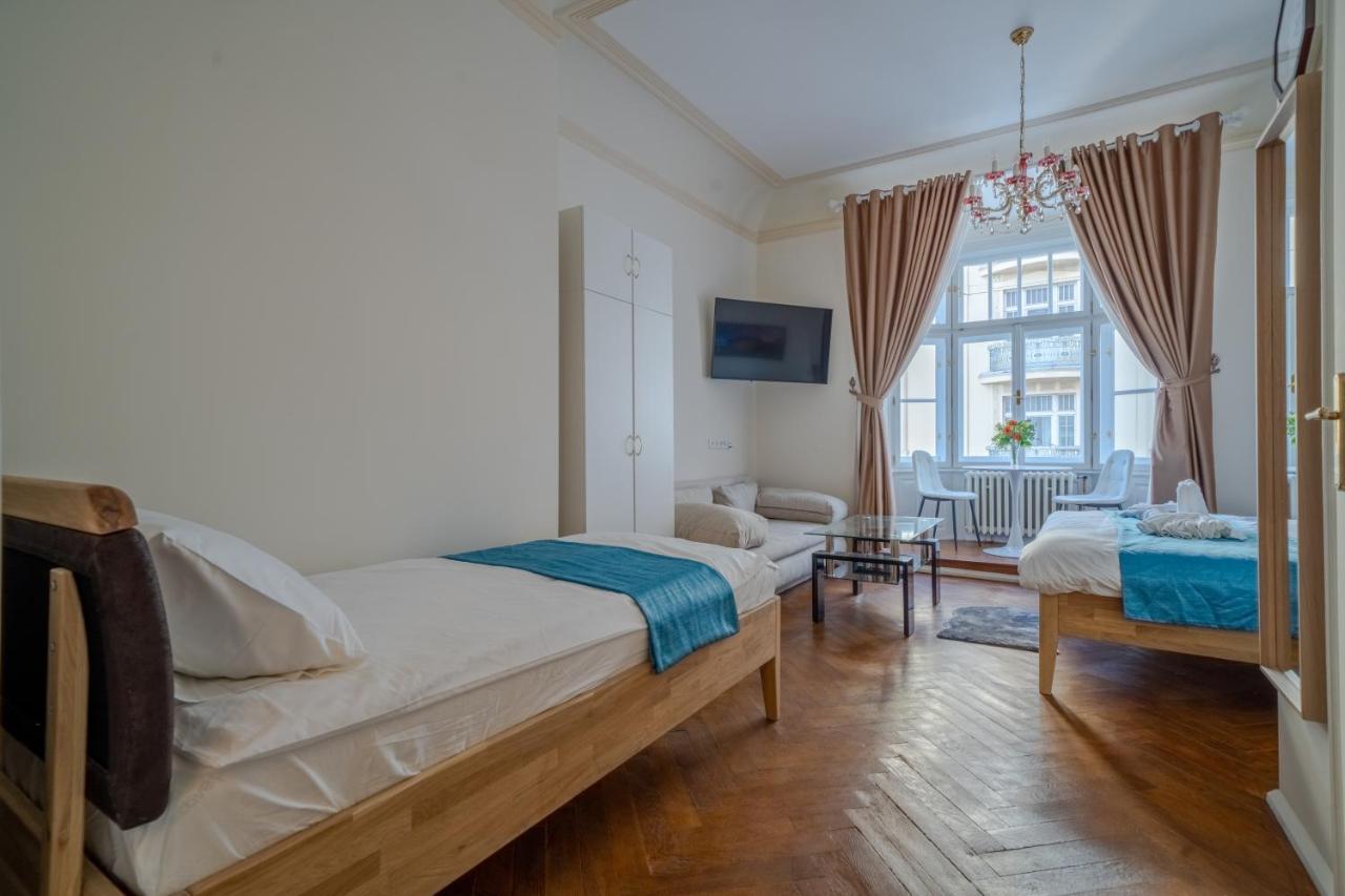 Exclusive Apartment With A View Of Prague Castle And Vltava River Exterior foto
